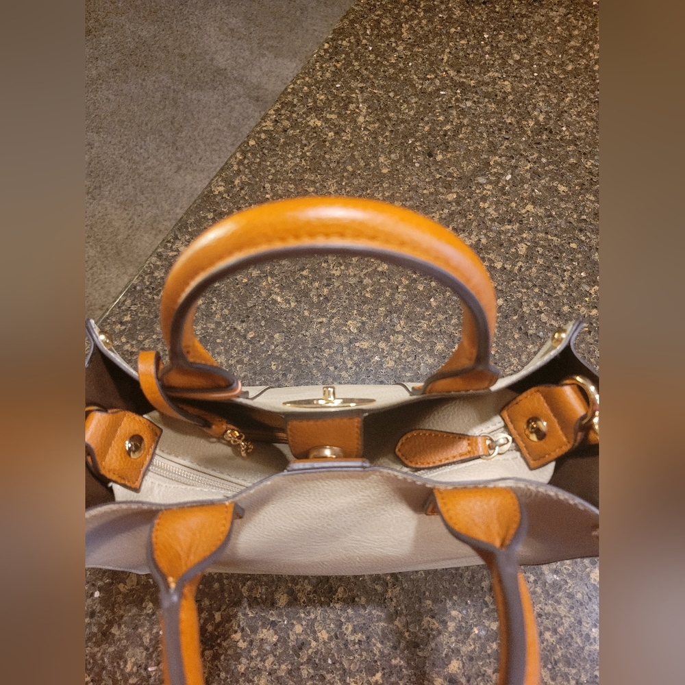 Beige Purse - image 3